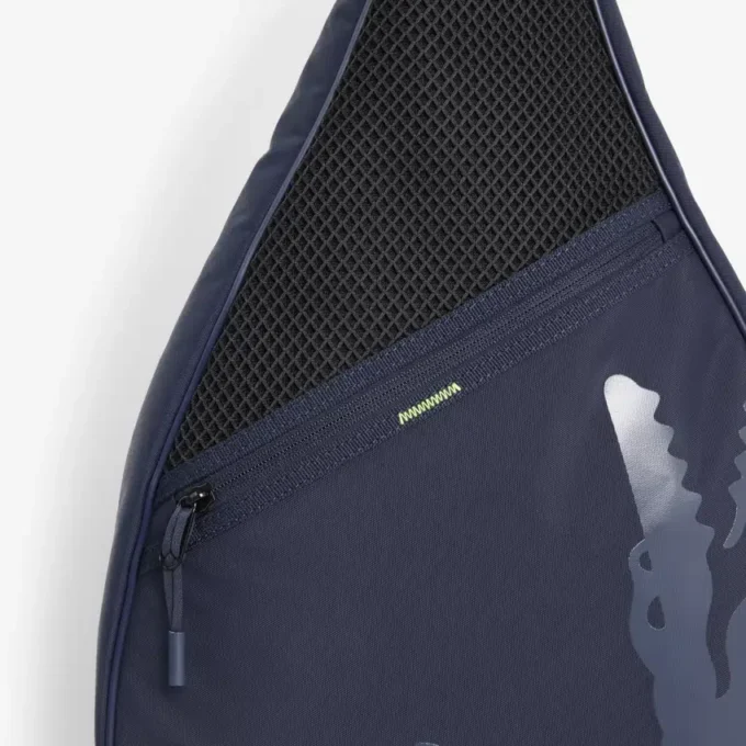 ストラップ付きLacoste ラケットバッグ ストラップ付きLacoste ラケットバッグ