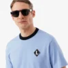「Made in France」バッジがアクセントのTシャツ 「Made in France」バッジがアクセントのTシャツ