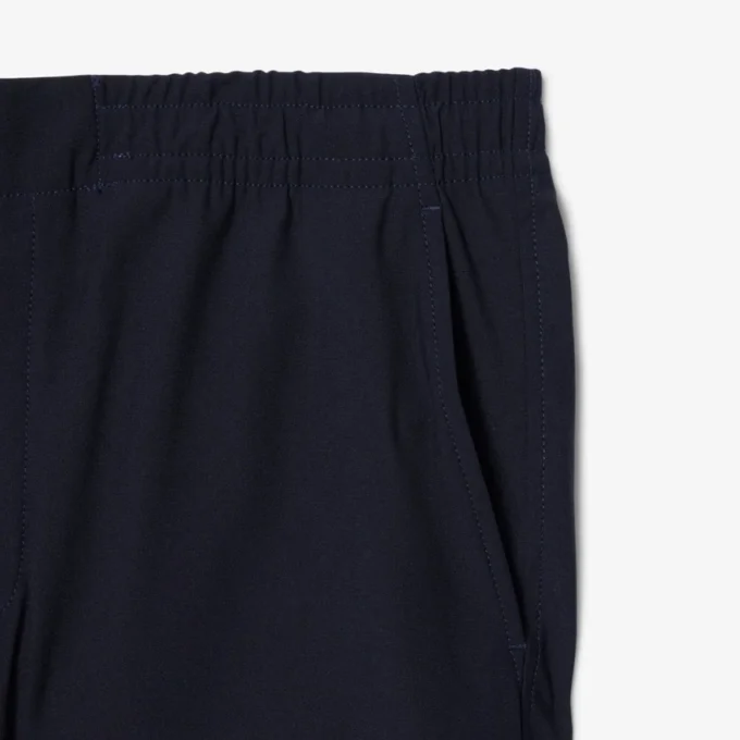 レギュラーフィットのストレッチチノパンツ レギュラーフィットのストレッチチノパンツ