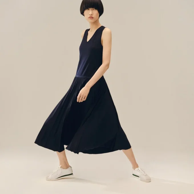 ロングノースリーブプリーツワンピース ロングノースリーブプリーツワンピース