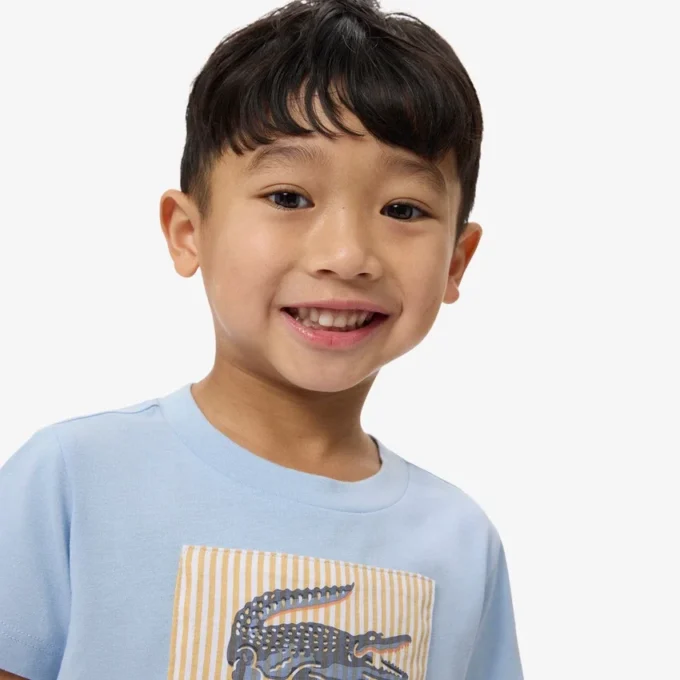 バッジアクセントコットンTシャツ