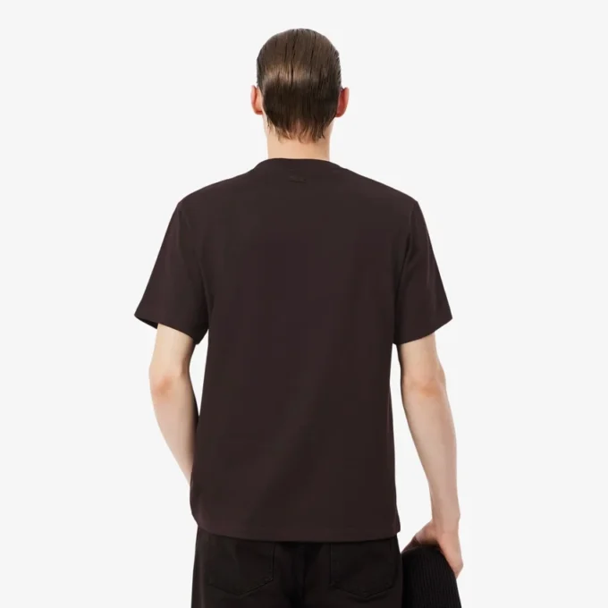 クラシックフィット 大型バッジアクセントTシャツ クラシックフィット 大型バッジアクセントTシャツ