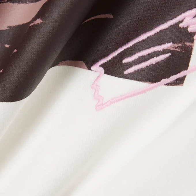 ガールズ用プリントコットンTシャツ