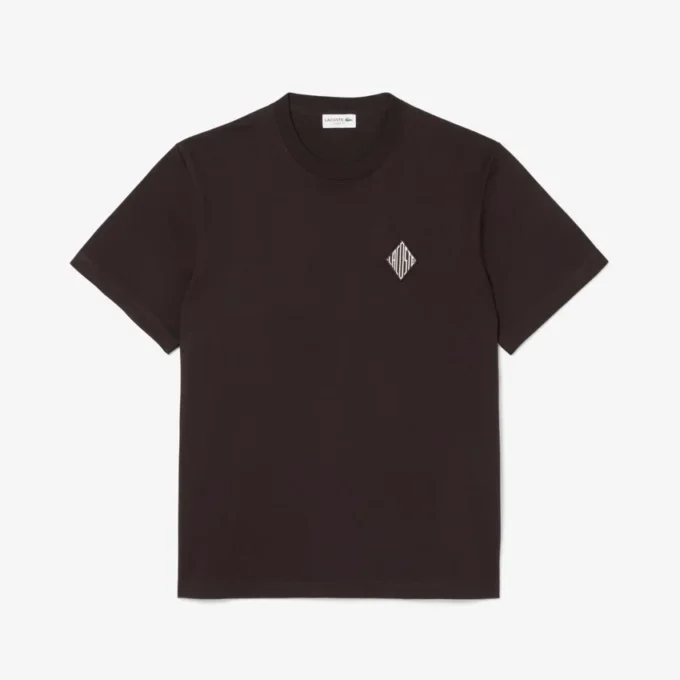 クラシックフィット 大型バッジアクセントTシャツ クラシックフィット 大型バッジアクセントTシャツ