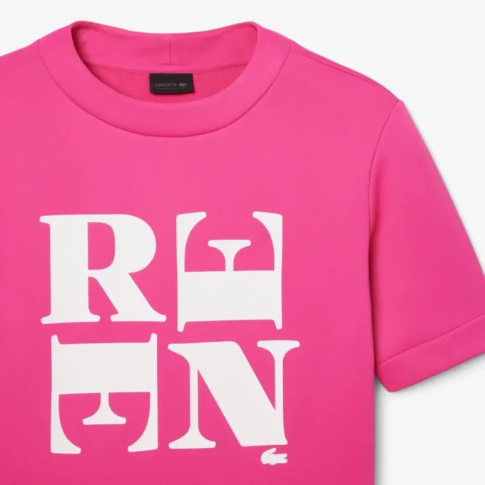 ランウェイ・サテン・グラフィックTシャツ ランウェイ・サテン・グラフィックTシャツ